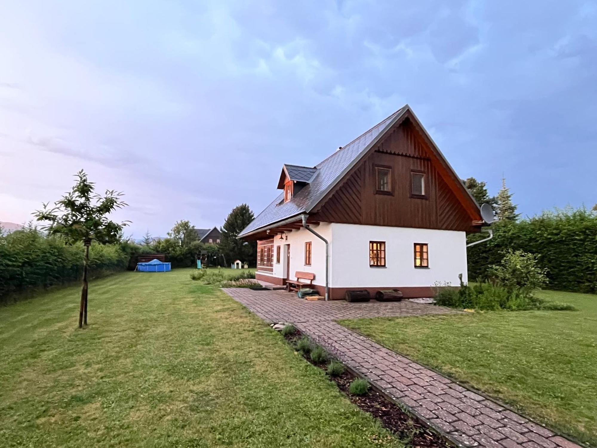 Chalupa Врхлабі Екстер'єр фото